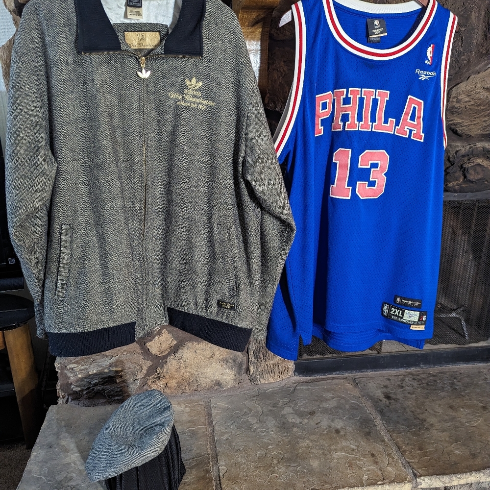 Incredibly Rare Limited Edition /500 Wilt Chamberlain 100 Point Game Wool Coat